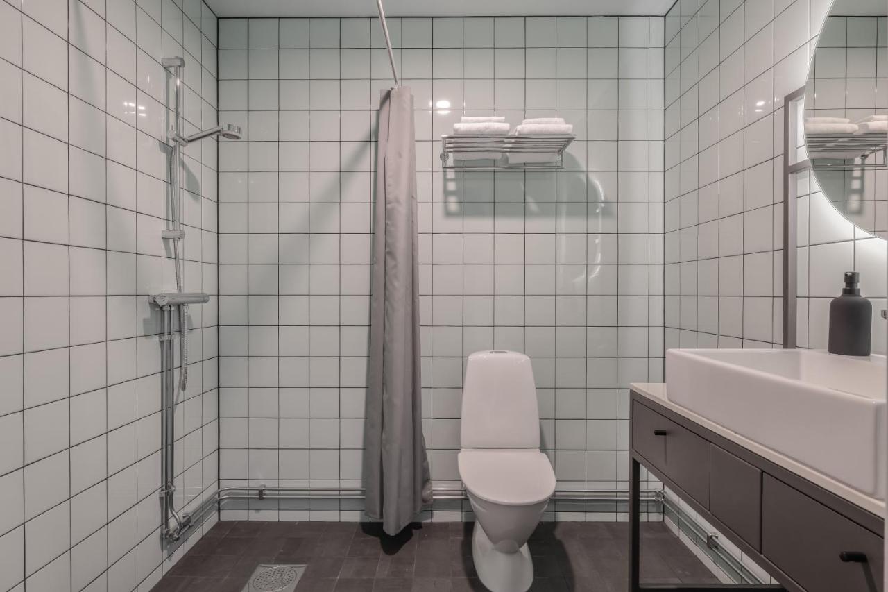 Homex Hotel For Gamers Täby Dış mekan fotoğraf